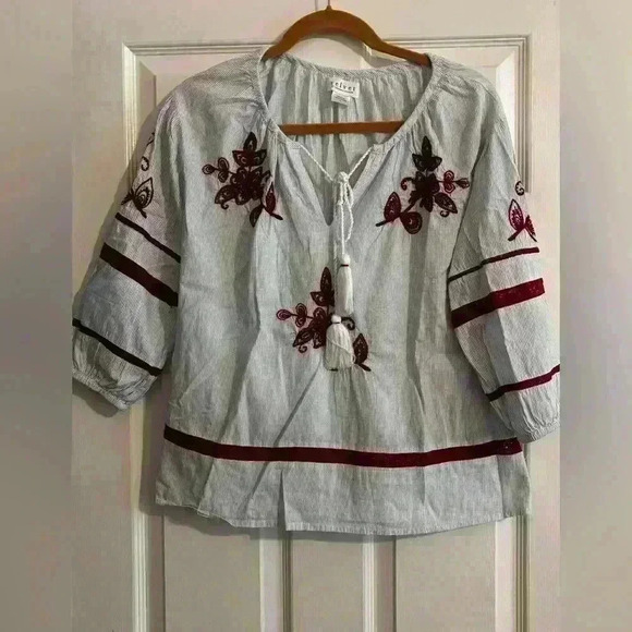 Velvet by Graham & Spencer Tagan
Embroidered Lace - Picture 3 of 4